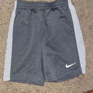 Boys Nike Athletic Shorts Size 7
